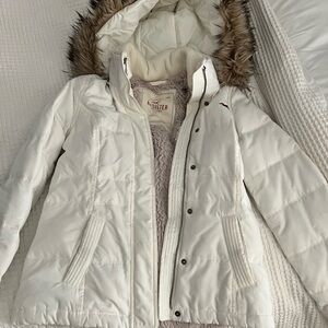 White Hollister fur lined coat